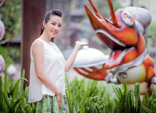 Hoa hậu Thu Hoài làm bà chủ nhà hàng ẩm thực - ảnh 7